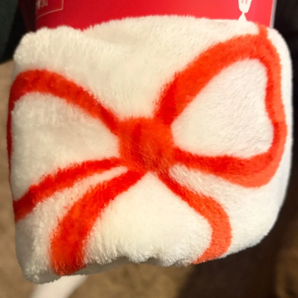 Festive Red and Green Bow and Tree Blanket - Picture 4 of 5